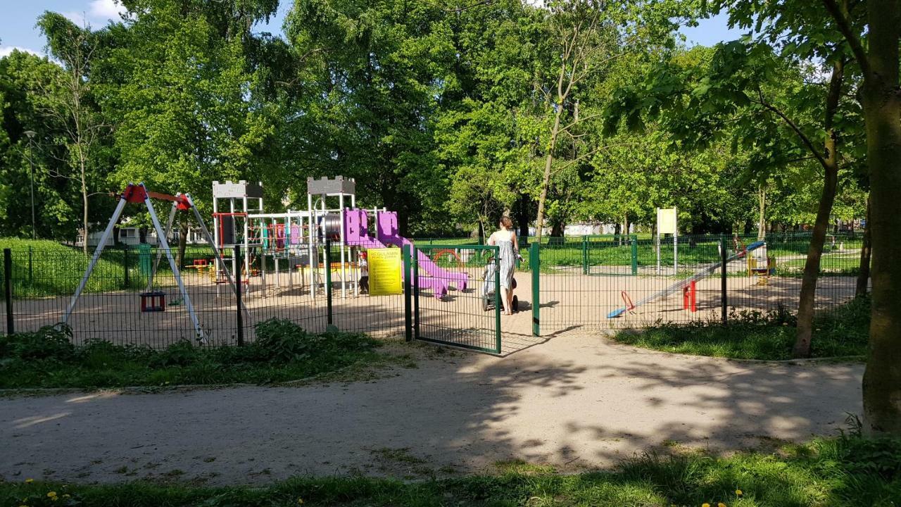 New 100m From Old Town And Marina Apartment Gdansk