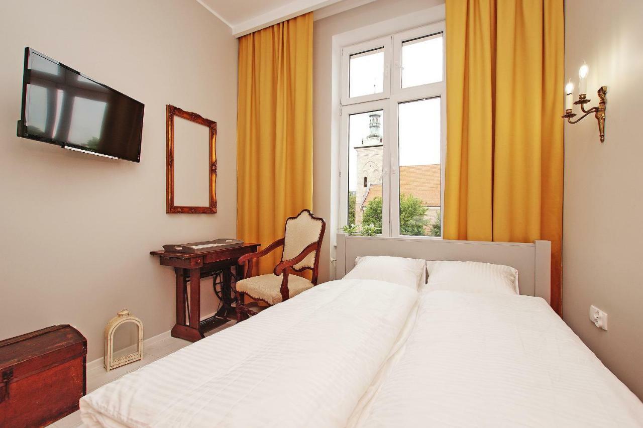 Old Town Apartment