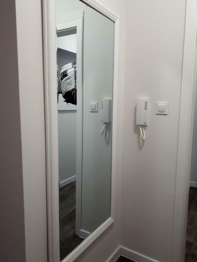 Apartment Lugger *