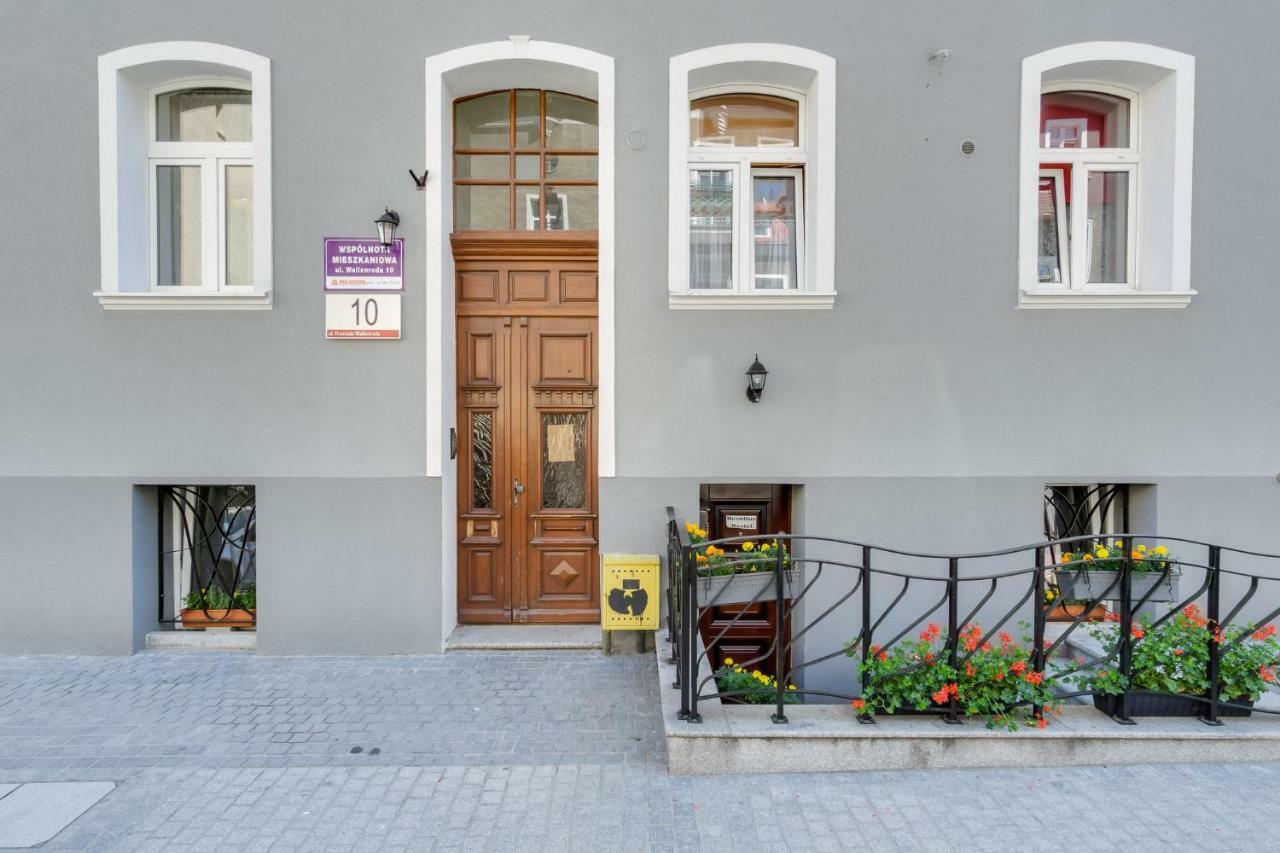Apartament Wallenroda Apartment *