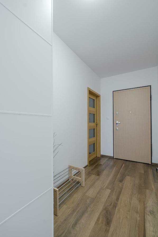Chill Out Like A Local From Downtown Apt For 6 Parking Lägenhet