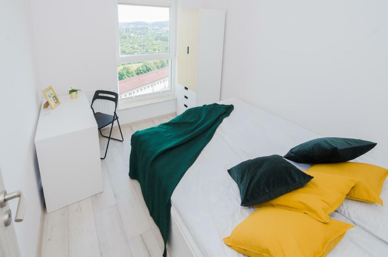 Feel Summer Vibes At 3br Panoramic View Apartment