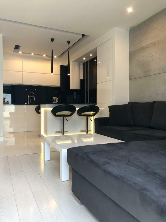 Angel Luxury *