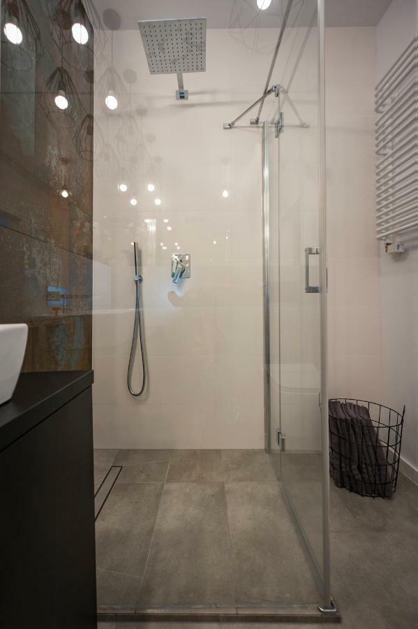 Apartamento Unique 3city - Grey