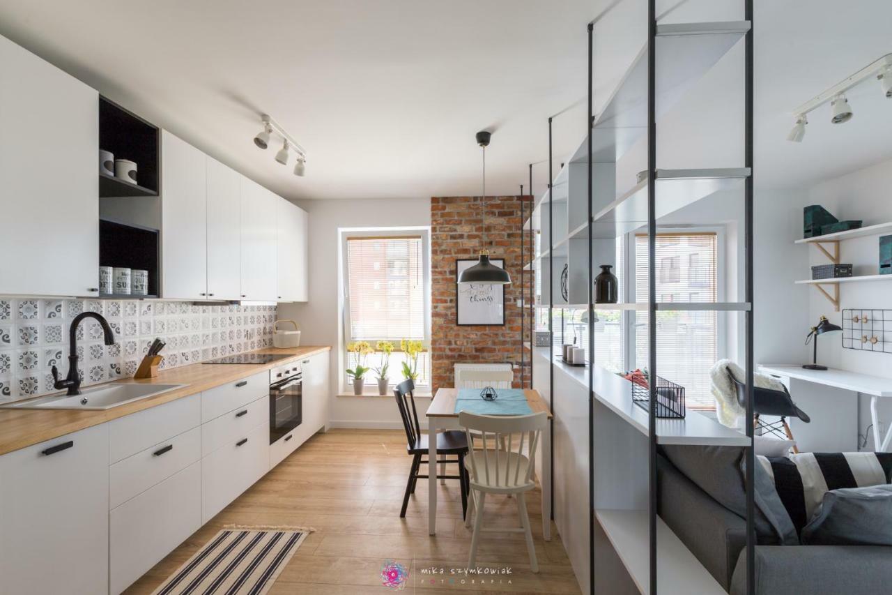 Chmielna Park Apartment