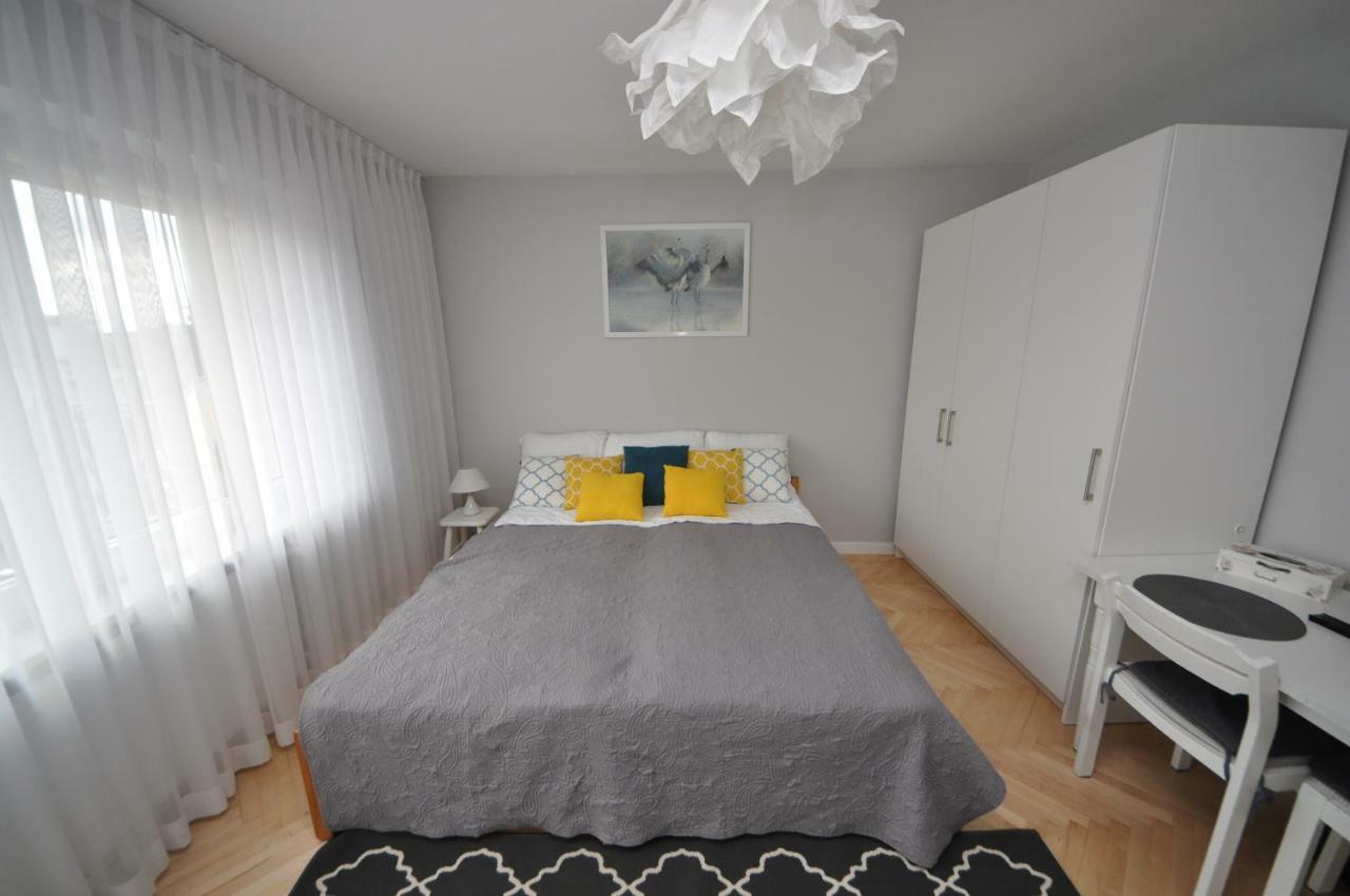 Dzika Plaza Homestay Gdansk