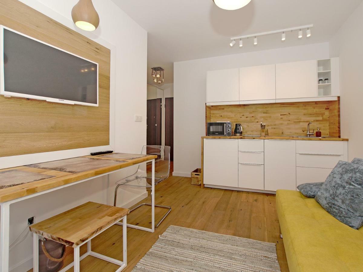 Center - Aura By Apartmore Apartamento