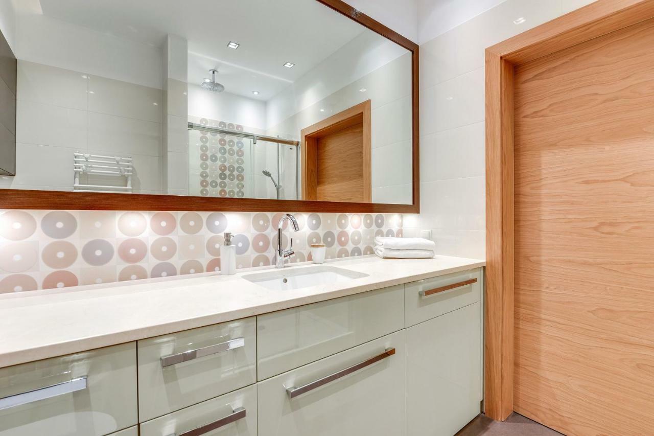 Waniliowy - Neptun Park By Oneapartments Gdansk