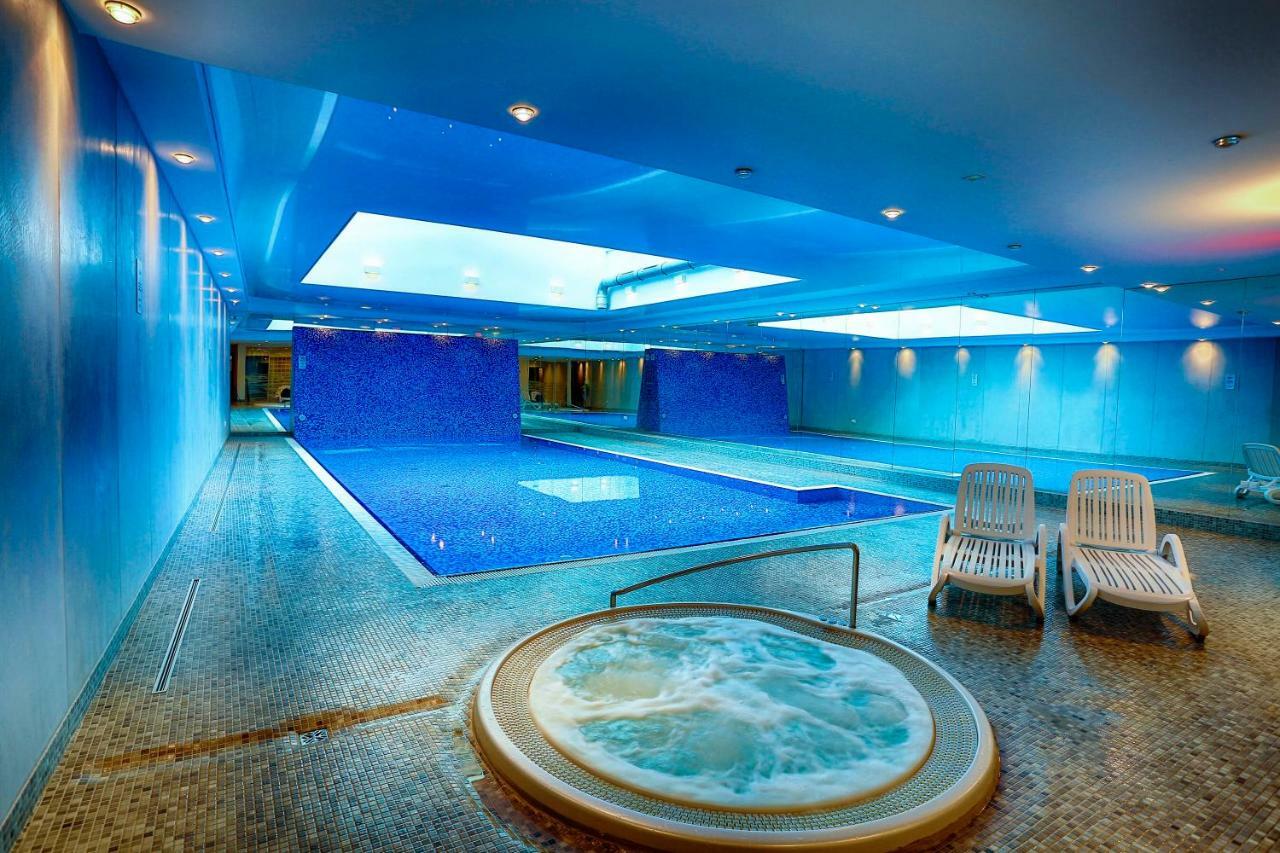 Apartament Amber Centrum Z Basenem *
