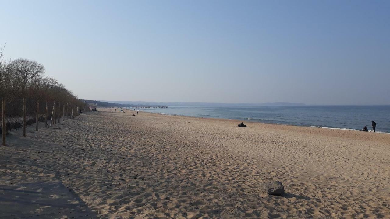 Apartament Przy Plaży. *