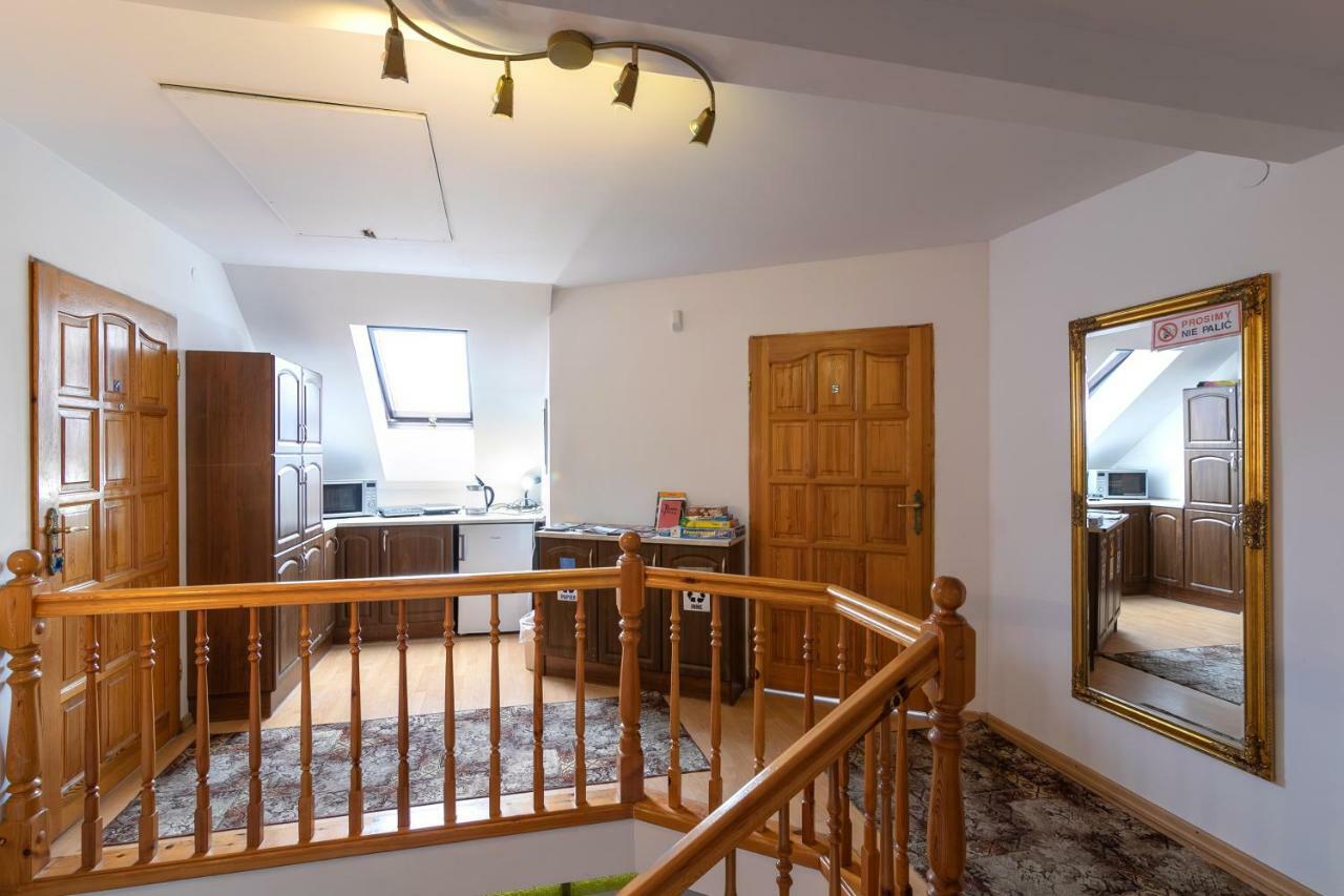 White Homestay