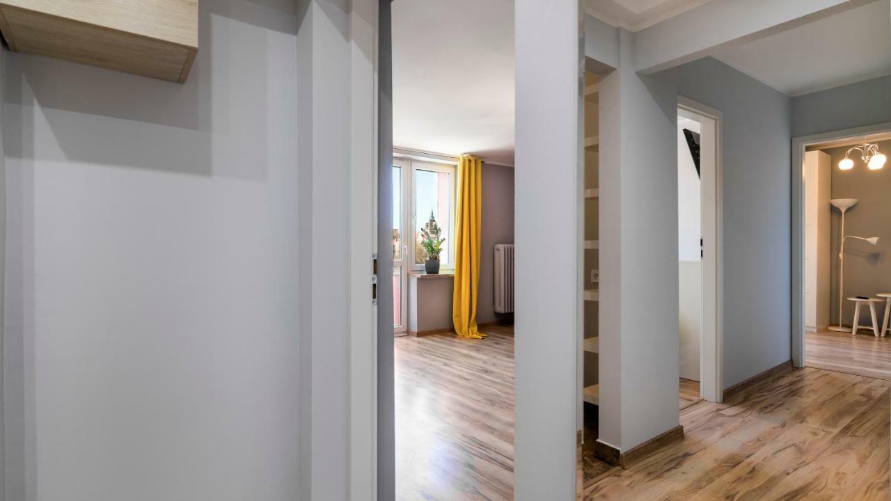 Lägenhet På 62 M² I Gammal Förort, Med 2 Sovrum Och 1 Badrum Gdańsk