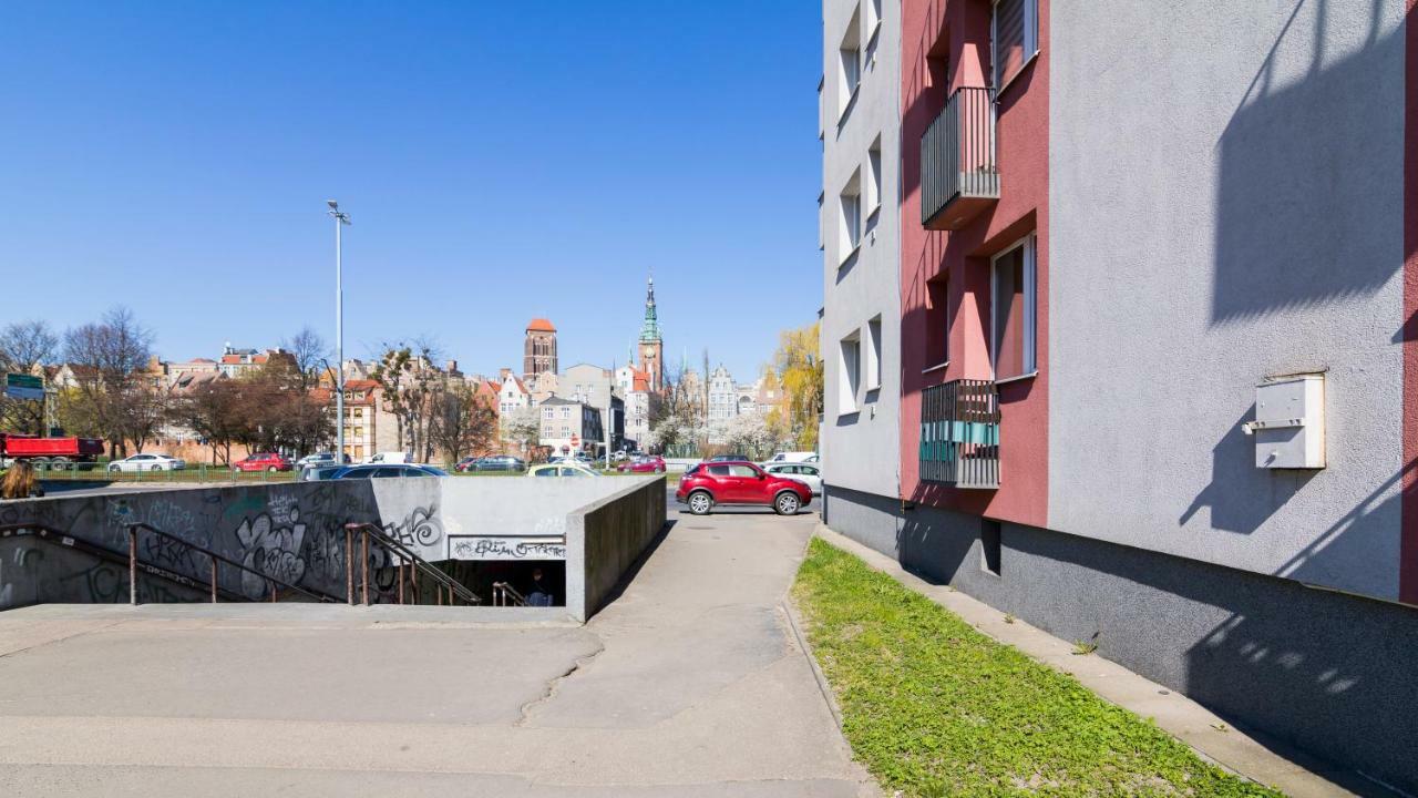 Lägenhet På 62 M² I Gammal Förort, Med 2 Sovrum Och 1 Badrum Lägenhet