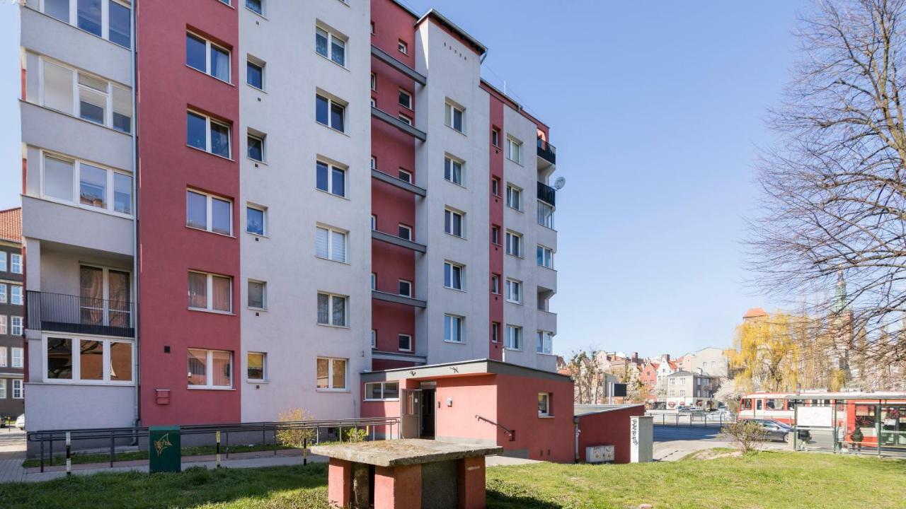 Lägenhet Lägenhet På 62 M² I Gammal Förort, Med 2 Sovrum Och 1 Badrum
