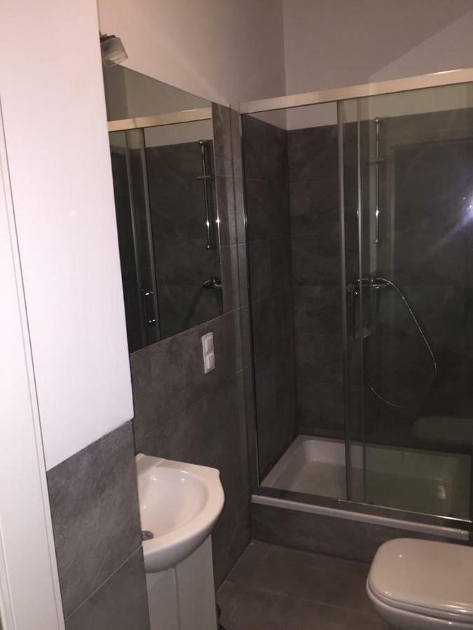 Apart Pl Apartment