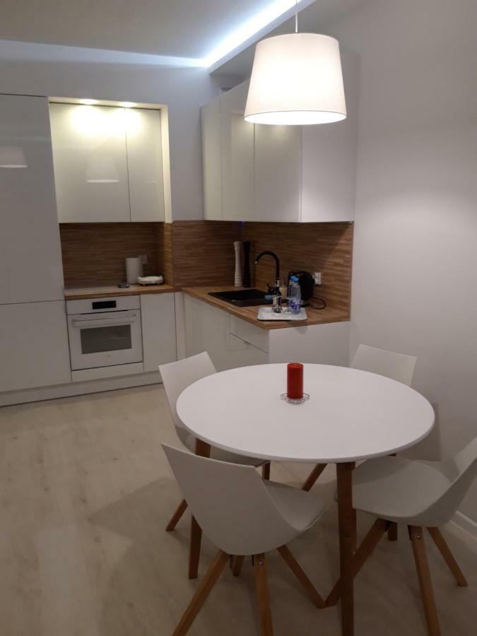 Brzezno Letnica Apartment *