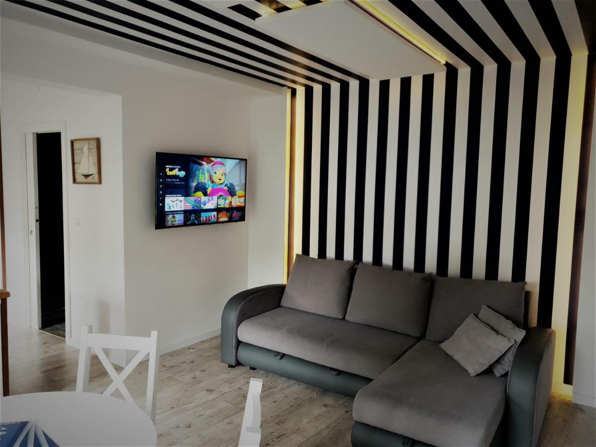 Homestay Apartament 200m Do Plazy *