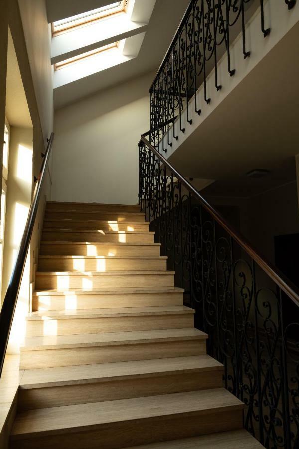 Moon River Old Town Apartment