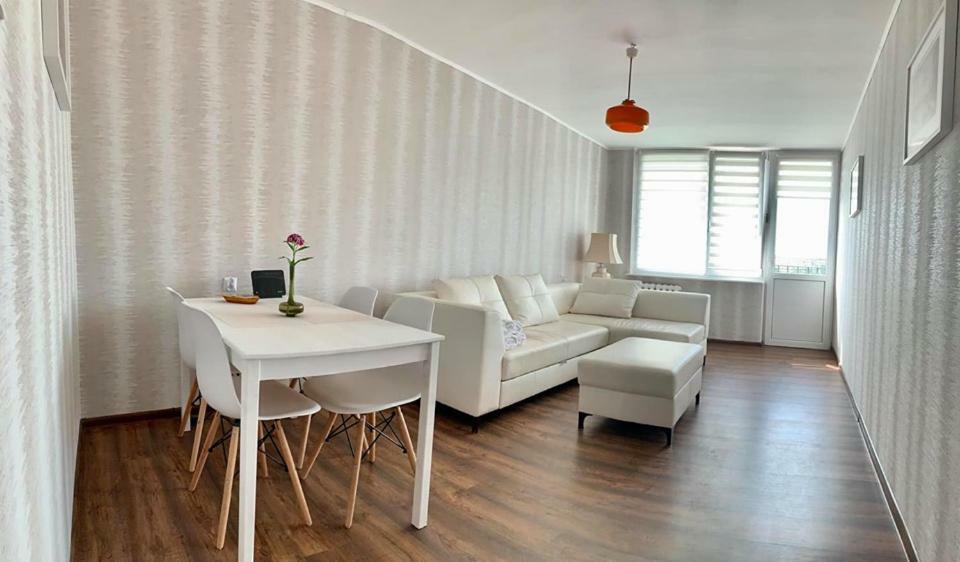 Lägenhet Apartament Relax Jagiellonska Gdańsk