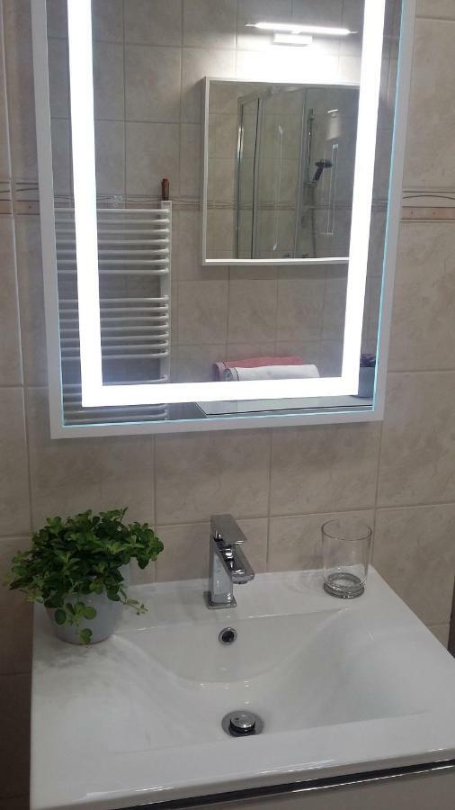 Premium 200m. Do Plazy Apartment