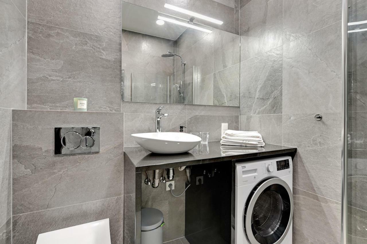 Apartment Flats For Rent - Dluga Old Town