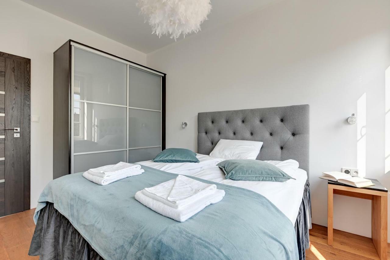 Flats For Rent - Dluga Old Town Apartment *