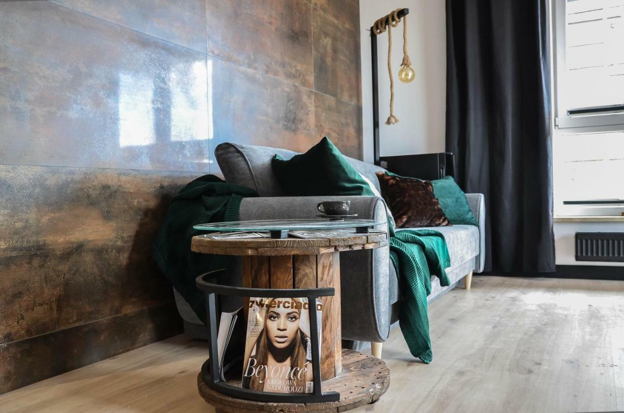 Z Ogródkiem Stare Apartament