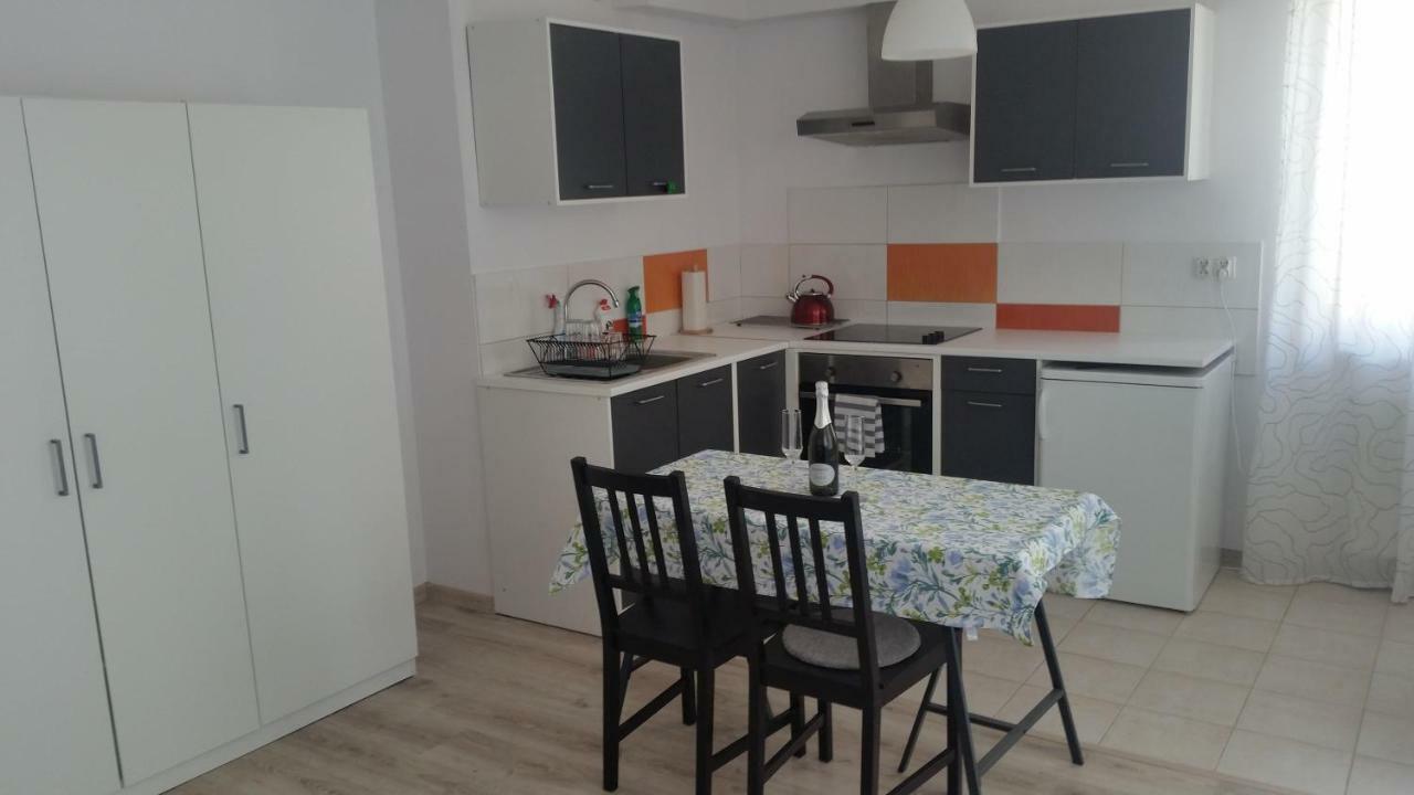 Apartament Fa Caldo Apartment *