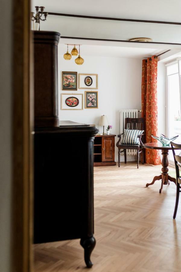Apartment Old Town River View *