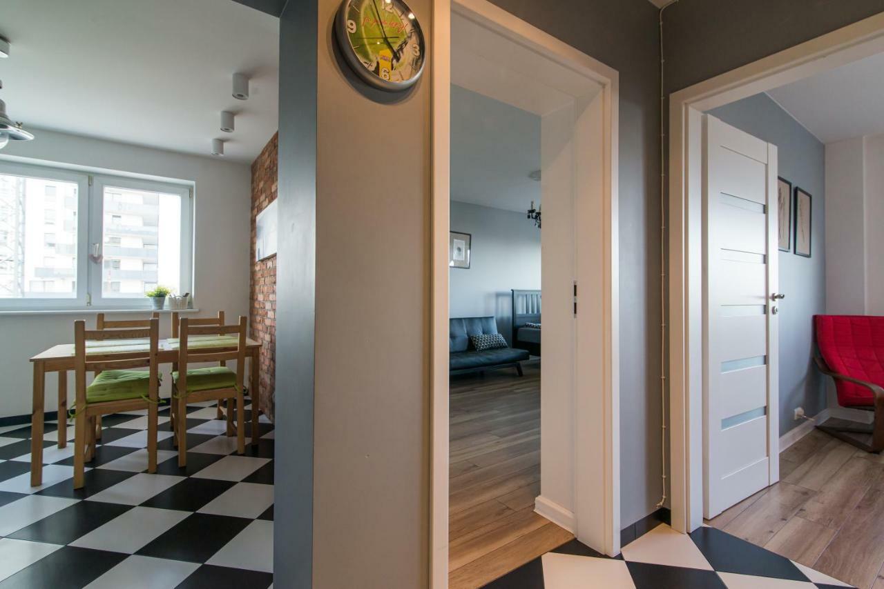 5th Floor Apartment