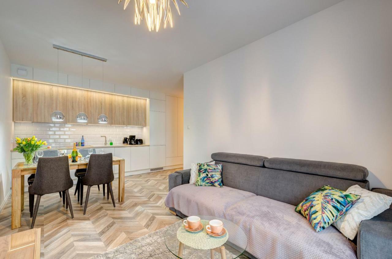 Live & Travel Number 1 Apartment *