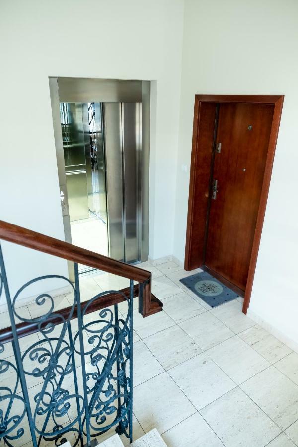 Apartment Moon River Old Town