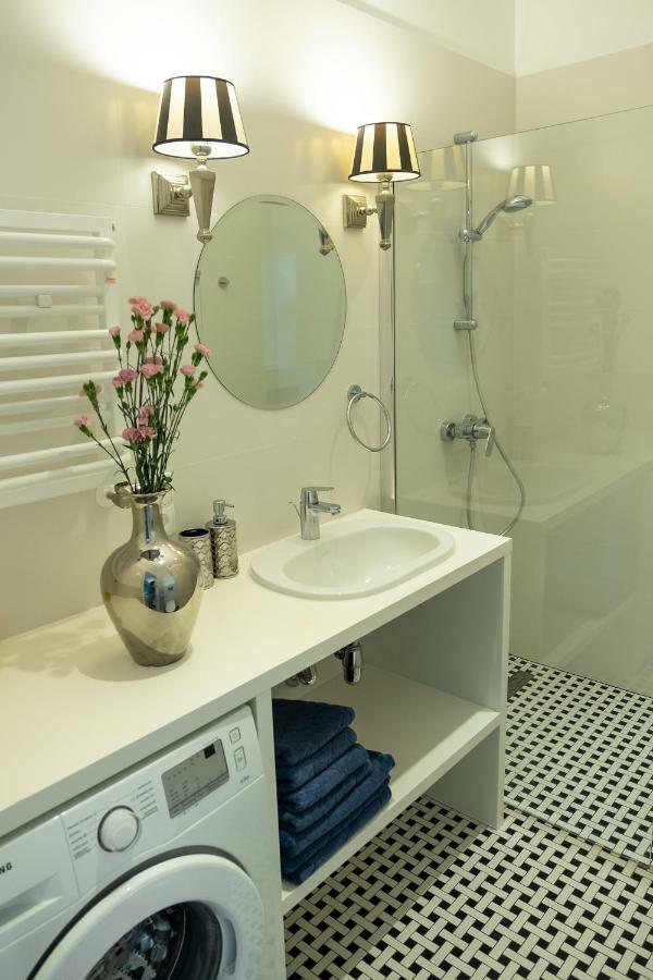 Moon River Old Town Apartment
