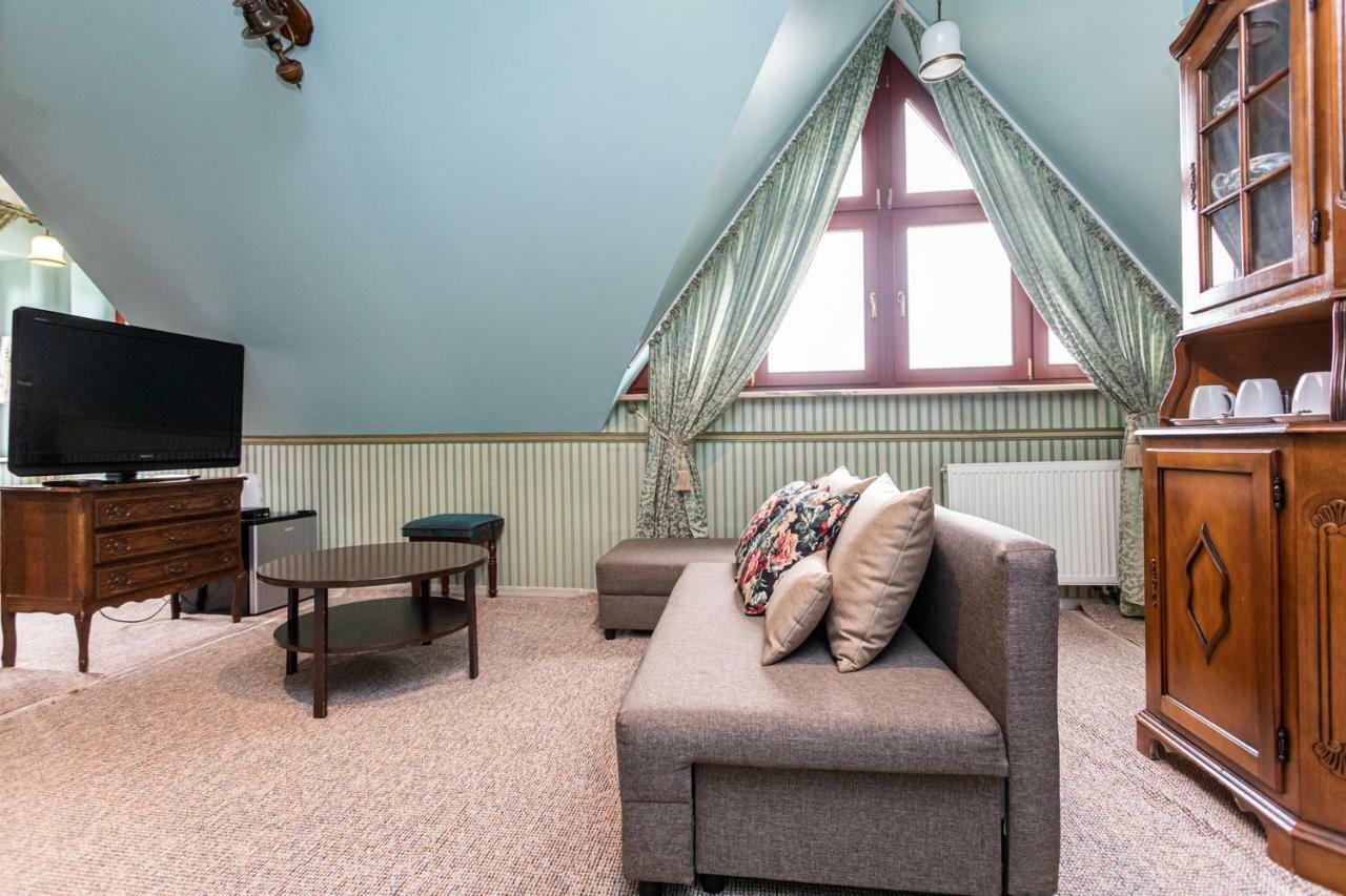 Royal Bed & Breakfast