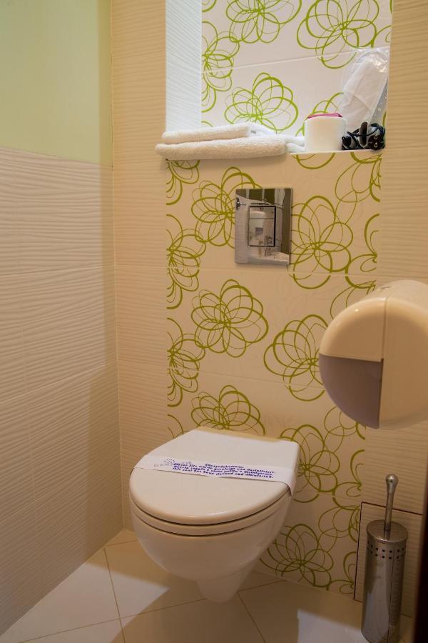Jolanta Bed & Breakfast 2*