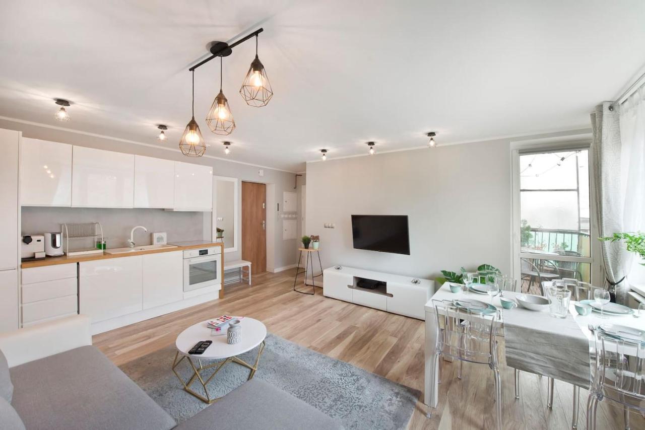 Hip In Vibrant Centrally Located In Old Town Apartament Gdańsk