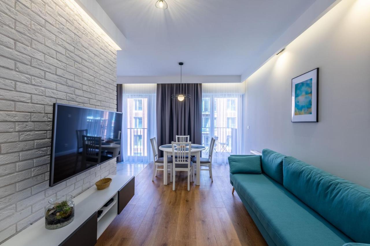 Wave - Blue Old Town Apartment *