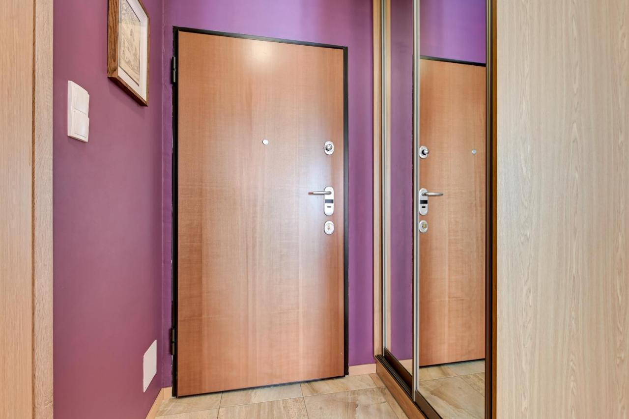 Aura Triapart Apartment