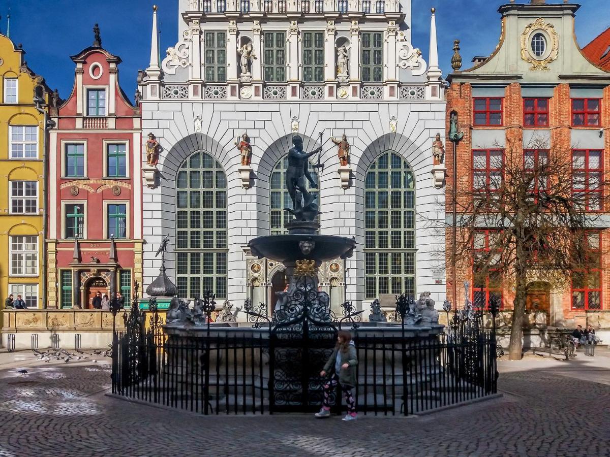 Old Town Chmielna Park *