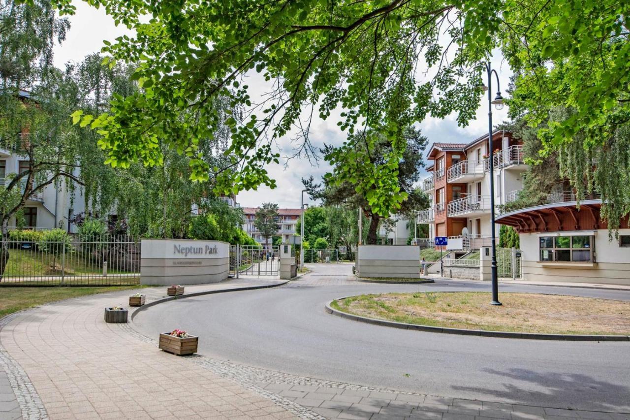 Waniliowy - Neptun Park By Oneapartments