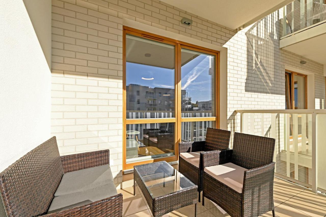 Near The Sea - Free Private Parking Apartment