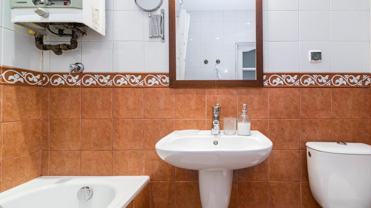 Maya's Flats & Resorts - Old Town Mariacka Apartment Gdansk