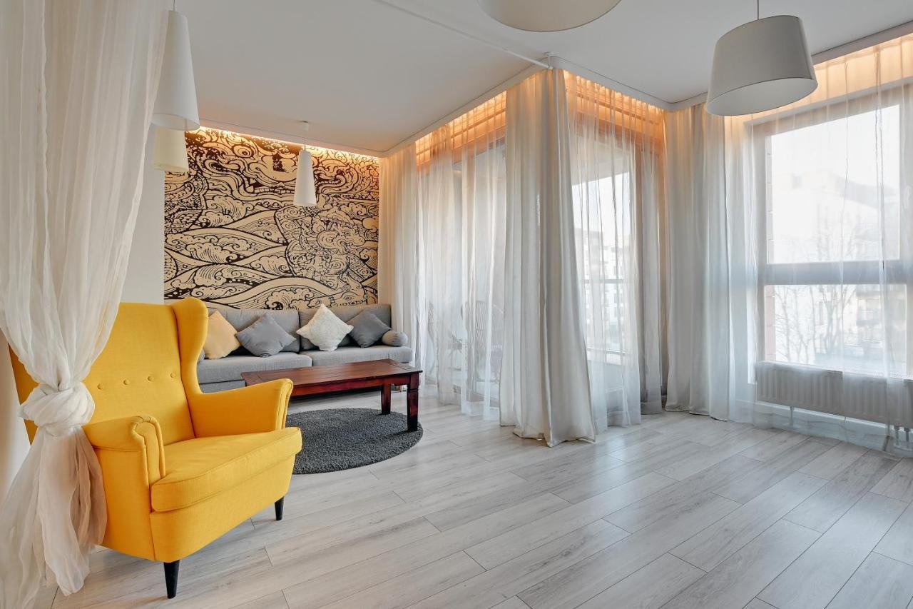 Aura Old Town Apartment