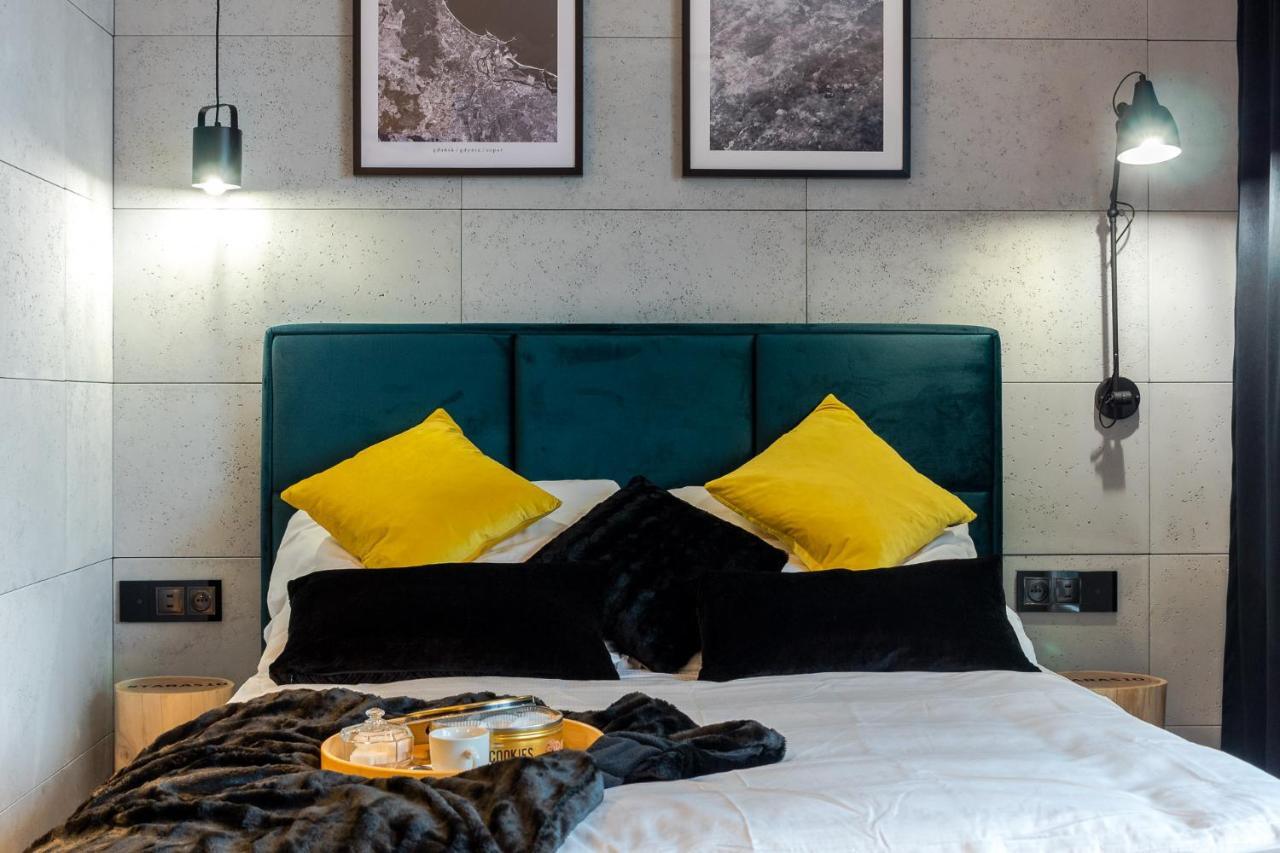 Apartment Taras 10 *
