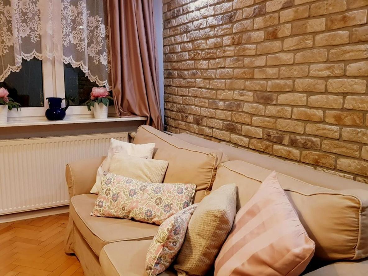 Romantic Old City Apartment *