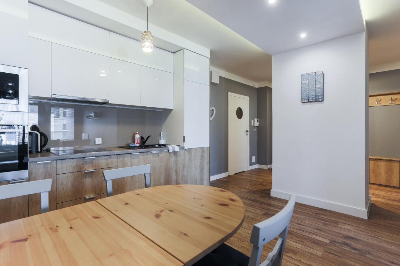 3-rooms With Balcony By The Oldtown Gdańsk
