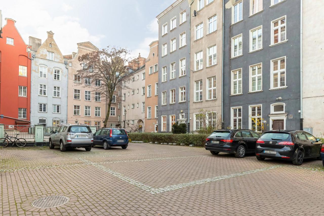 Old Town Dluga By Renters Gdansk
