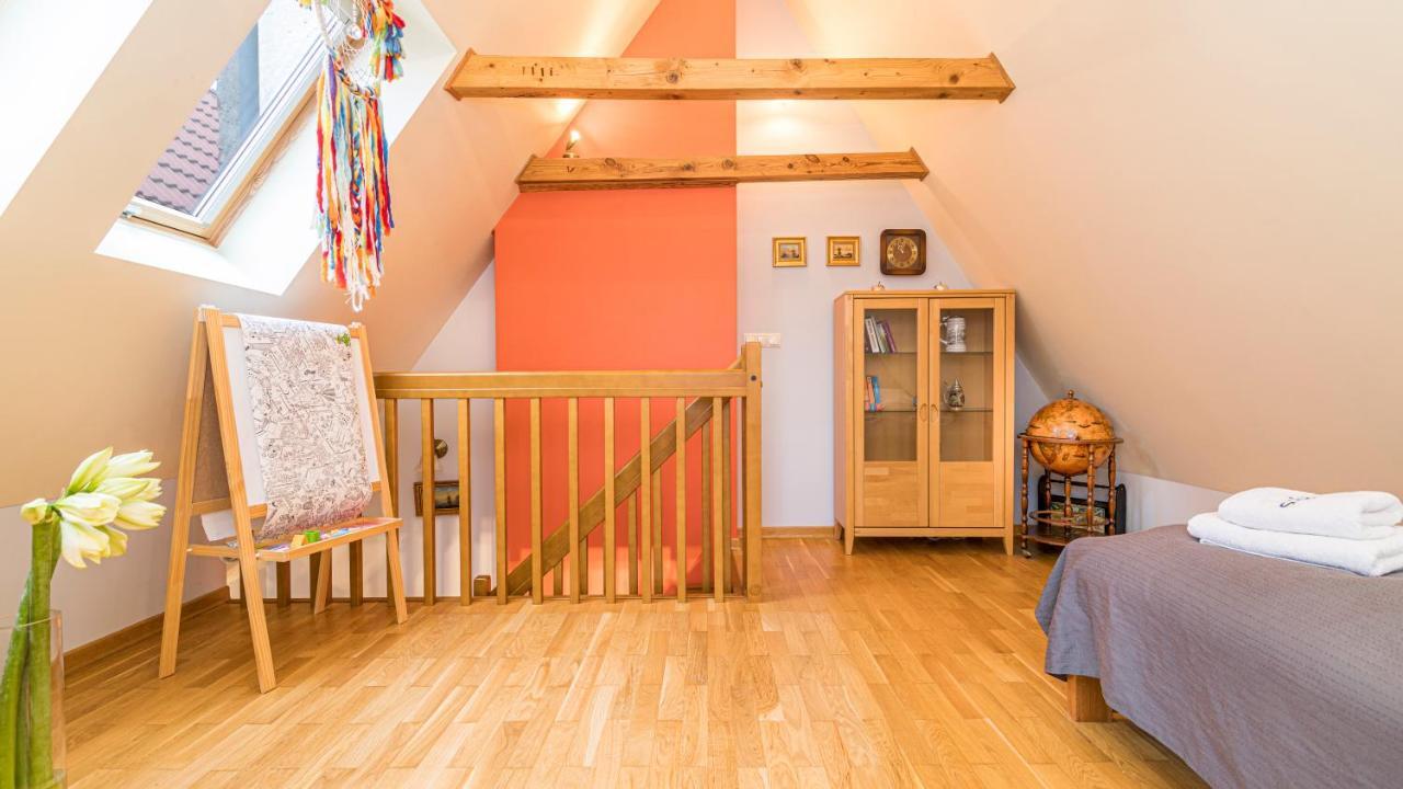 Maya's Flats & - Old Town Dluga 72 Maisonette *