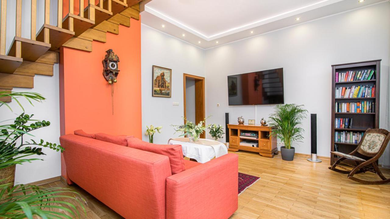 Maya's Flats & - Old Town Dluga 72 Maisonette Apartment *