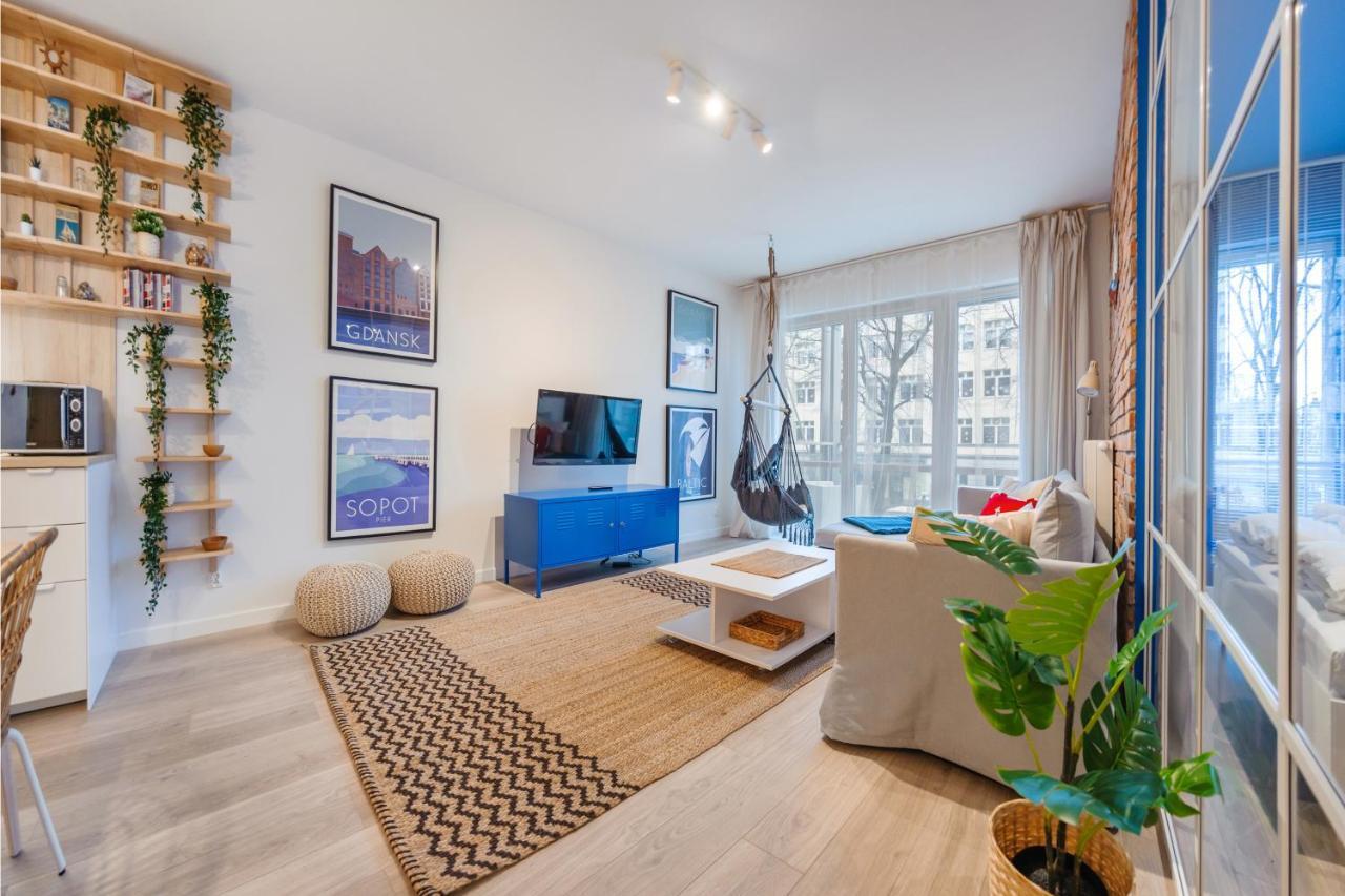 Apartment Sun & Snow Riverfront Gdansk